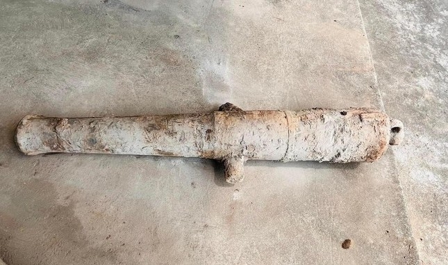 A cannon of the Nguyen Dynasty discovered in Hai Phong